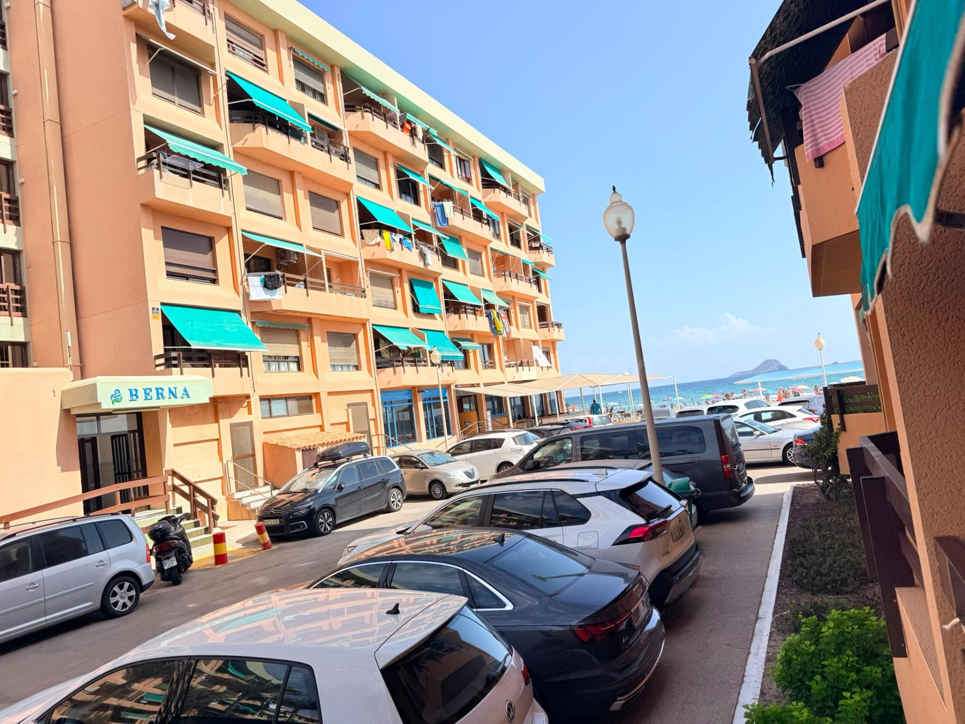 Apartamento en planta baja en Urbanización Eurovosa – Edific - foto 3