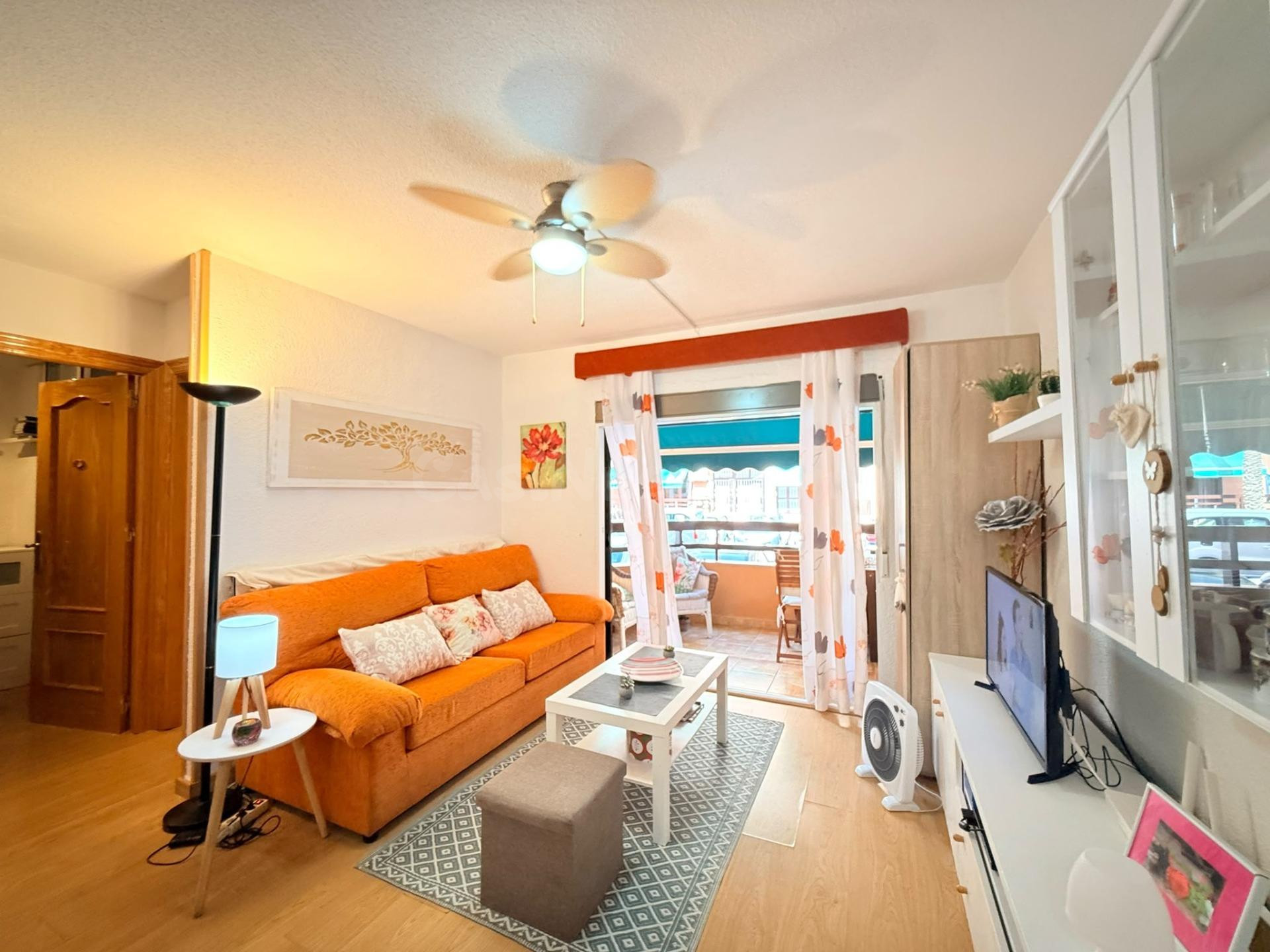 Apartamento en planta baja en Urbanización Eurovosa – Edific - foto 4