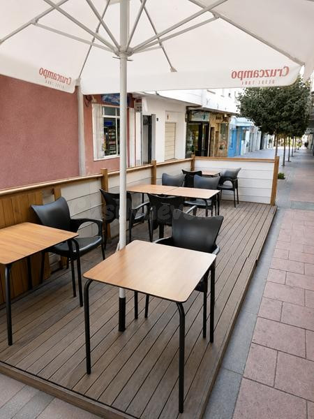 ALQUILER LOCAL DE HOSTELERÍA EN FUNCIONAMIENTO EN EL CENTRO 