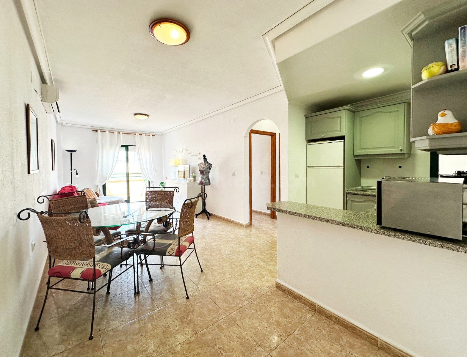 APARTAMENTO DE 2 DORMITORIOS Y 1 BAÑO EN AGUA MARINA ( ORIHU - foto 2