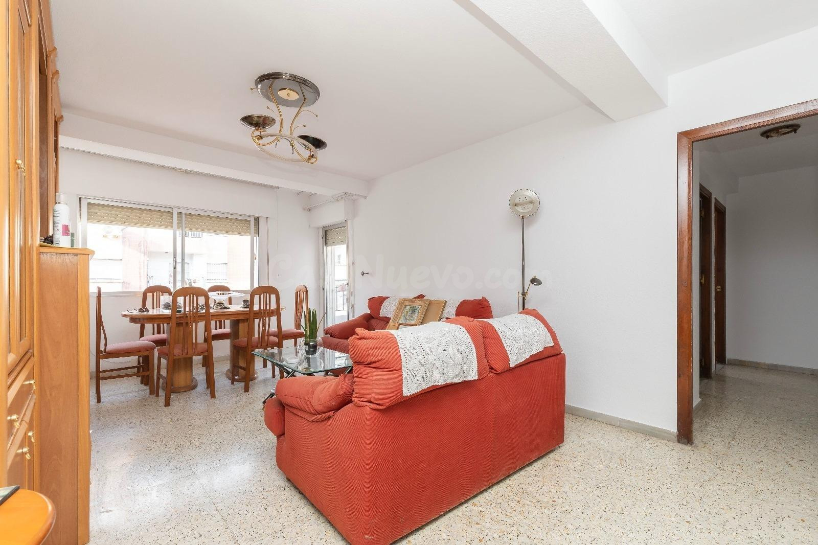 Oportunidad junto al centro de Almería: 3 dormitorios por 95 - foto 16