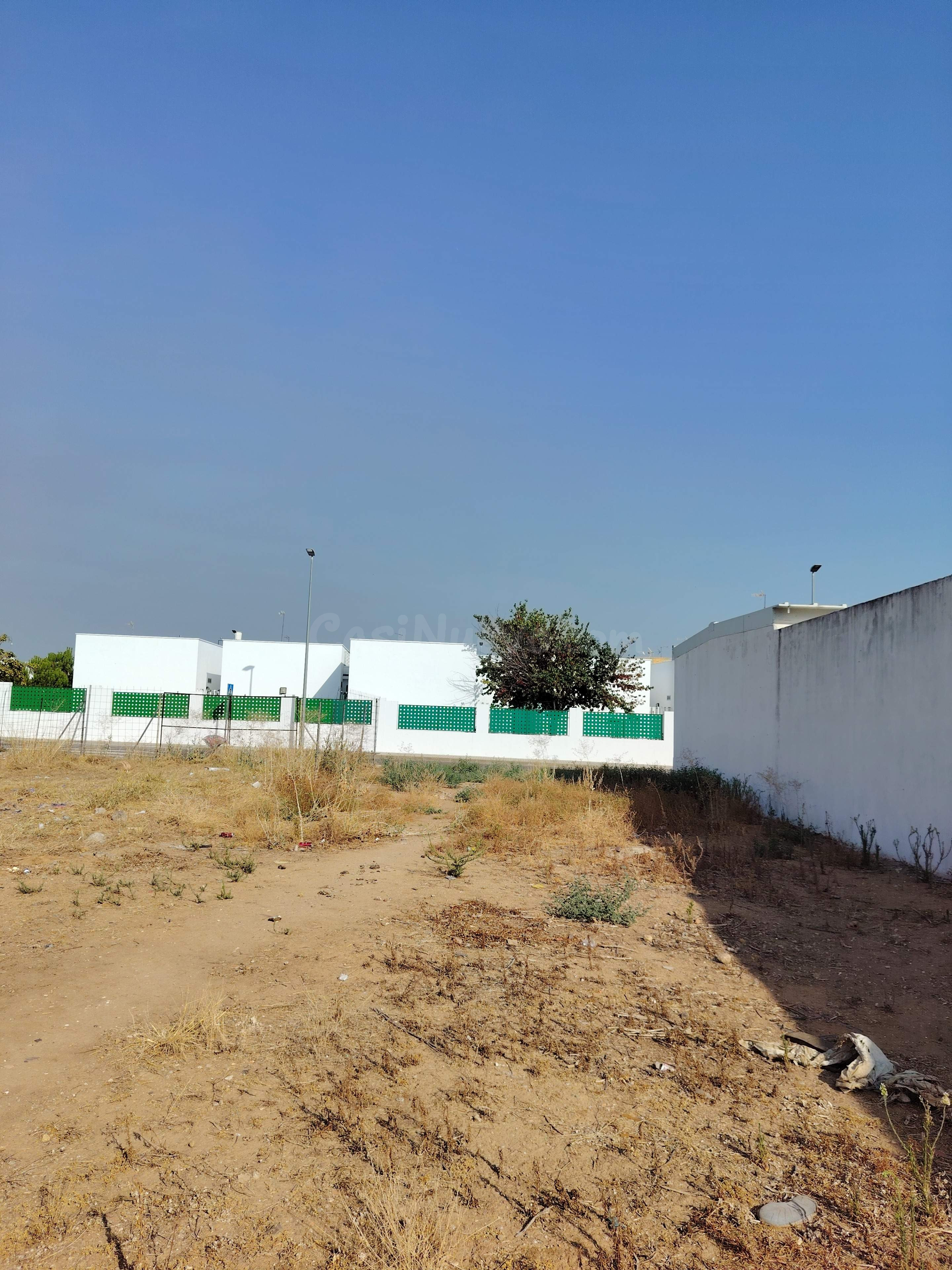 ¡Oportunidad Única! Terreno Urbano en Brenes por Solo 54000€ - foto 4