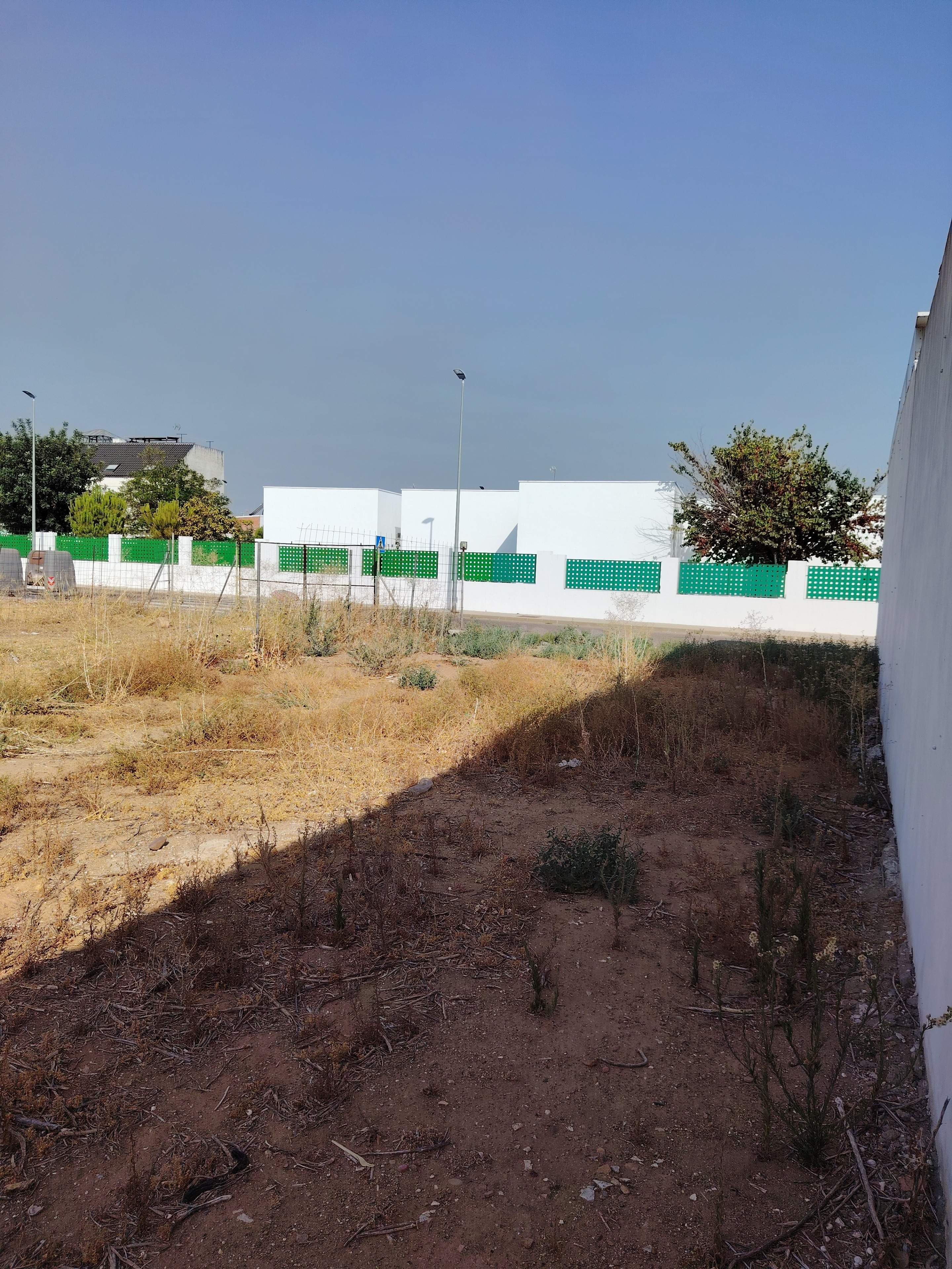 ¡Oportunidad Única! Terreno Urbano en Brenes por Solo 54000€ - foto 5