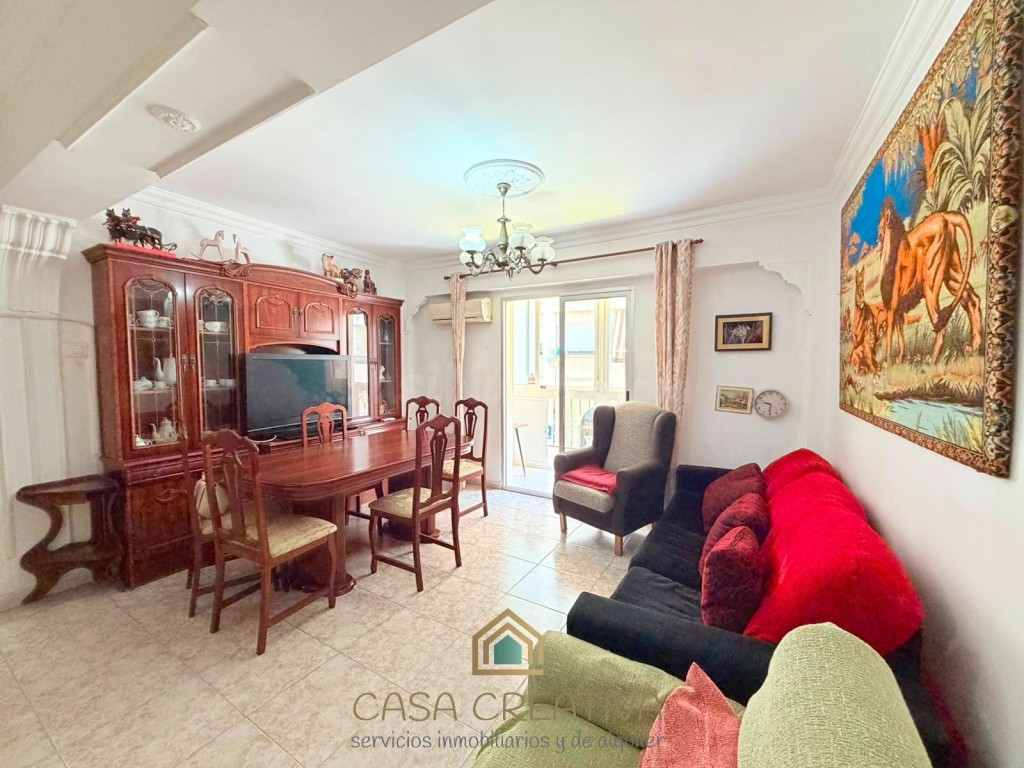 PISO EN VENTA EN GANDIA – AMPLIO, AMUEBLADO Y CON BALCÓN – 1 - foto 5