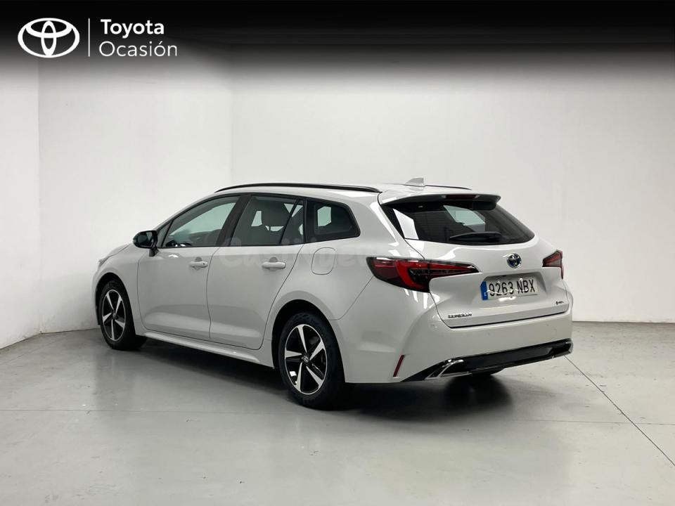 Toyota Corolla - foto 3