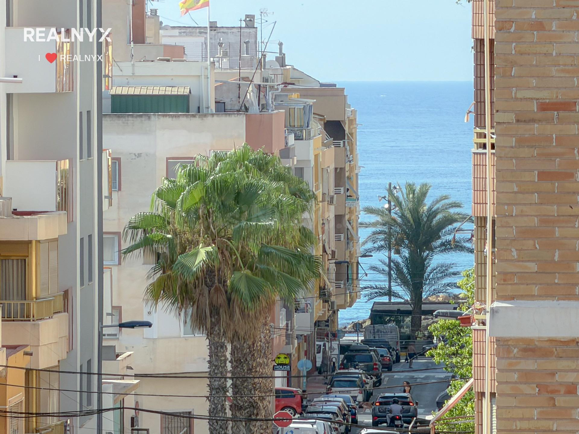 ¡Oportunidad! Amplio apartamento completamente exterior y en