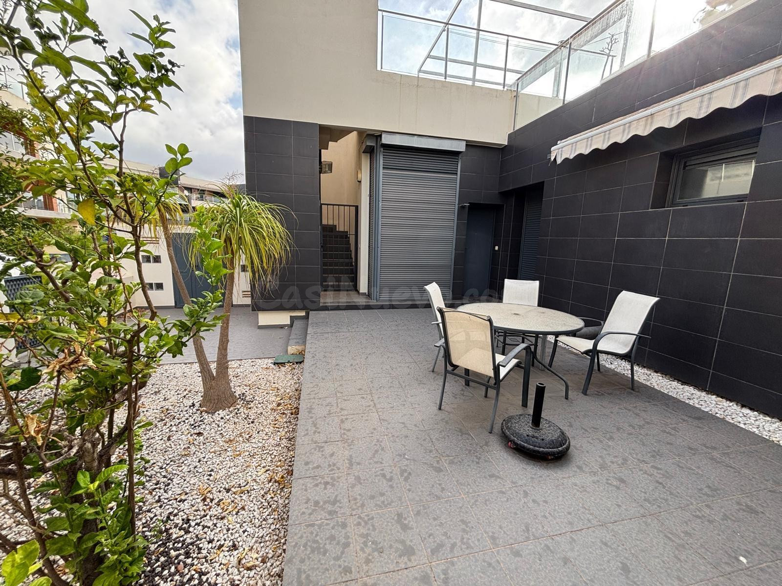 Exclusivo adosado estilo Murano en Villamartín - foto 5