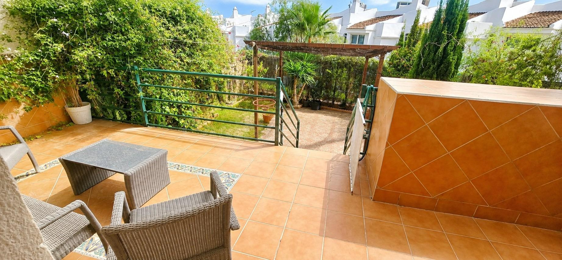 Amplio Apartamento de 3 Dormitorios en Arroyo de la Miel, Be - foto 4
