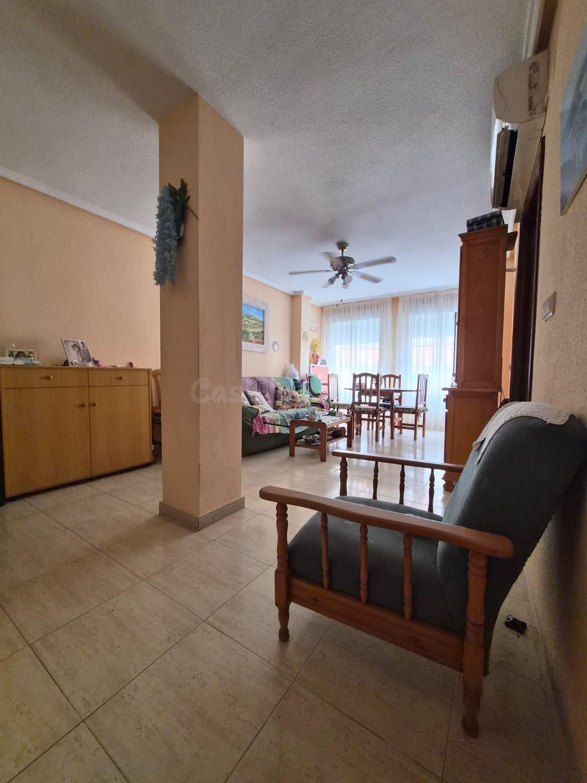APARTAMENTO EN ESQUINA A 250 METROS DE PLAYA DE LOS LOCOS - foto 3