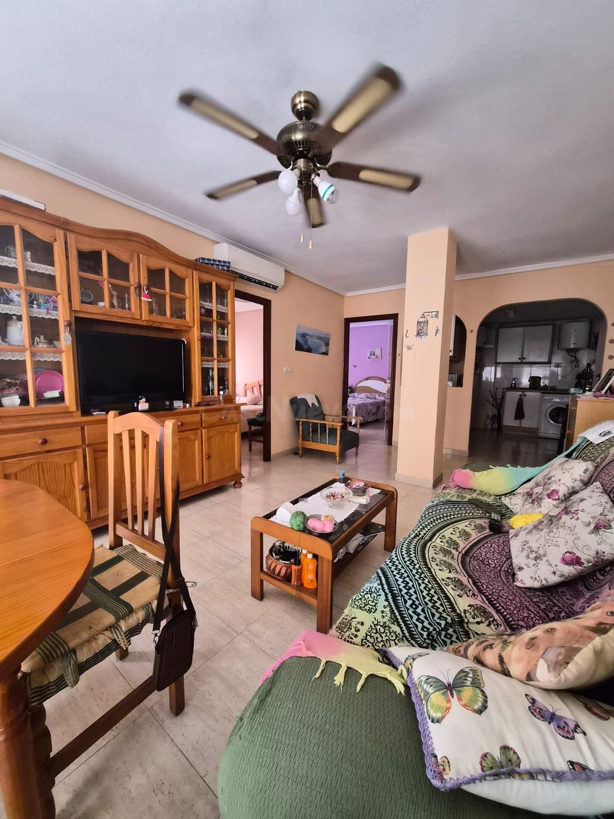 APARTAMENTO EN ESQUINA A 250 METROS DE PLAYA DE LOS LOCOS - foto 5