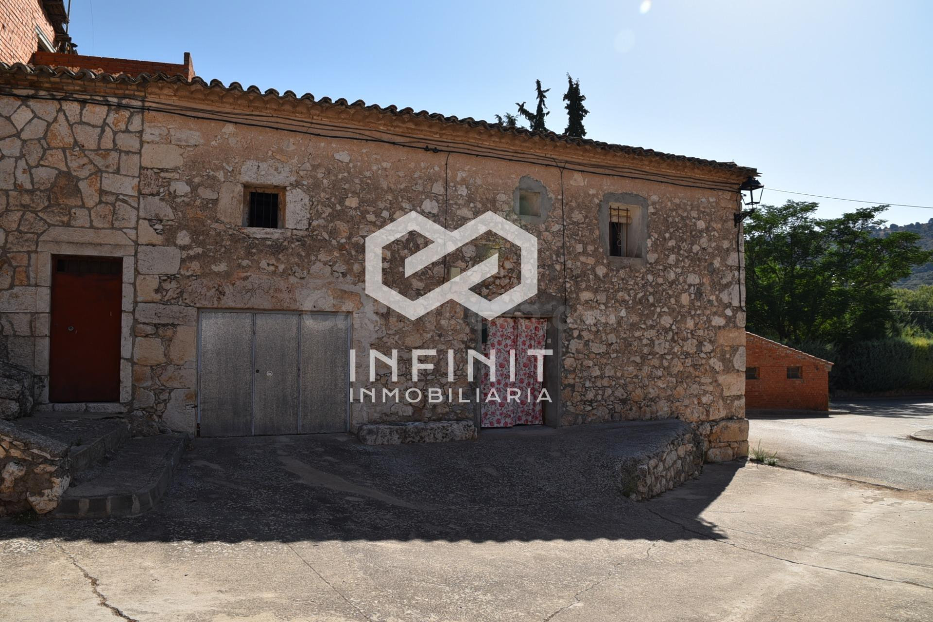 Muduex te abre las puertas de una casa con encanto y futuro. - foto 4