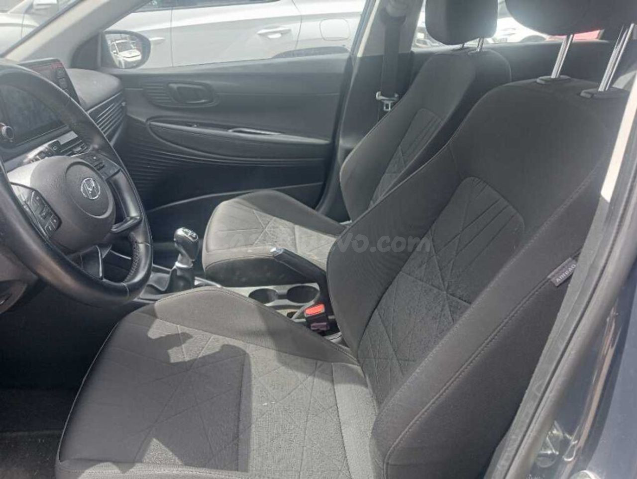 Hyundai Bayon 1.0 TGDI 74kW 100CV 48V Maxx DCT - foto 4