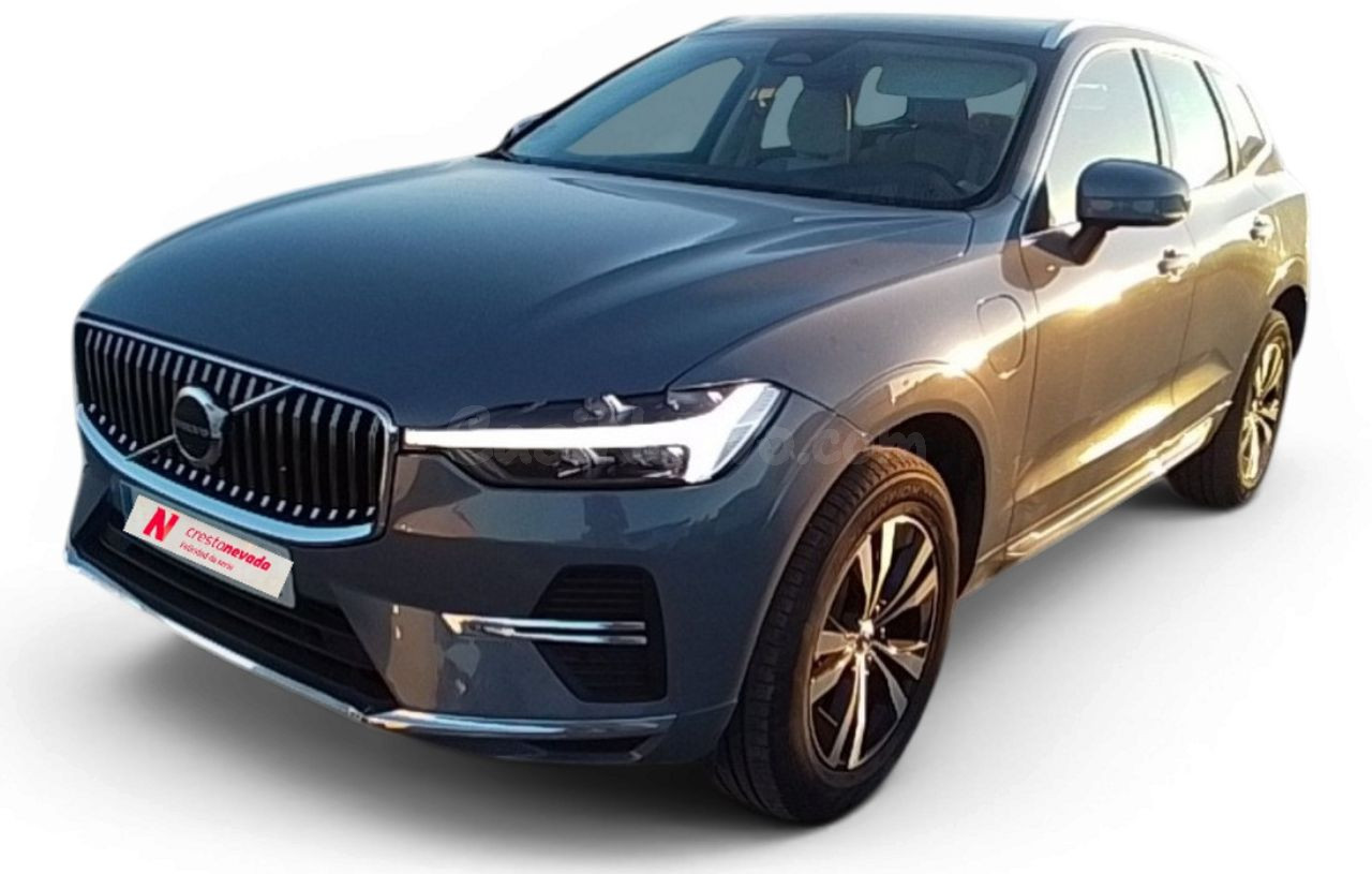 Volvo XC60 2.0 T6 AWD Recharge Core Auto
