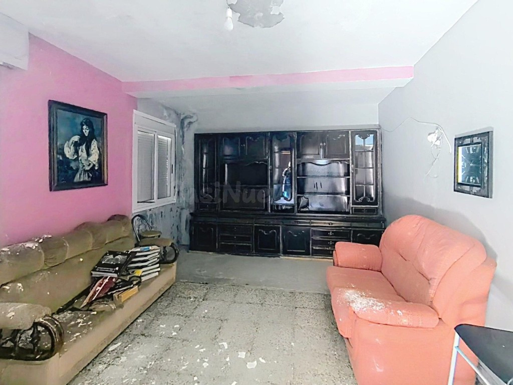 Casa para restaurar con huerta cerca de la playa de As Furna - foto 4
