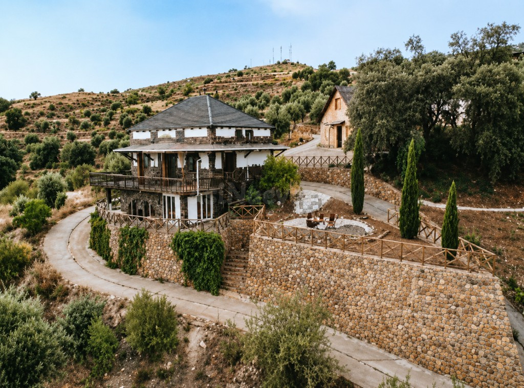 Casa-Chalet en Venta en Paterna Del Rio Almería