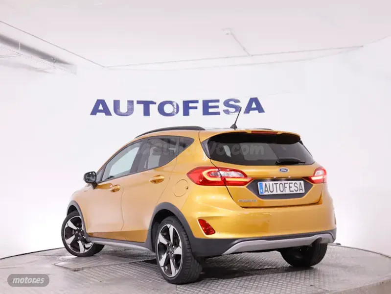 Ford Fiesta - foto 4