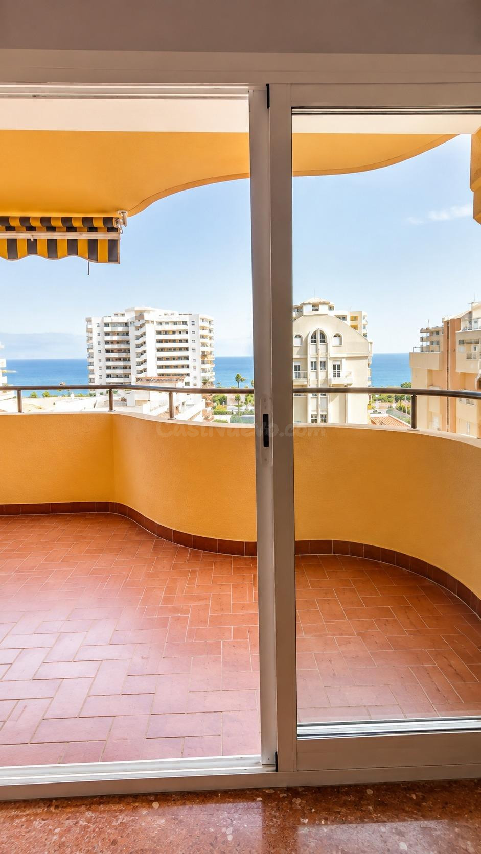 Apartamento con vistas al mar a 150 m del Paseo Marítimo – L - foto 5