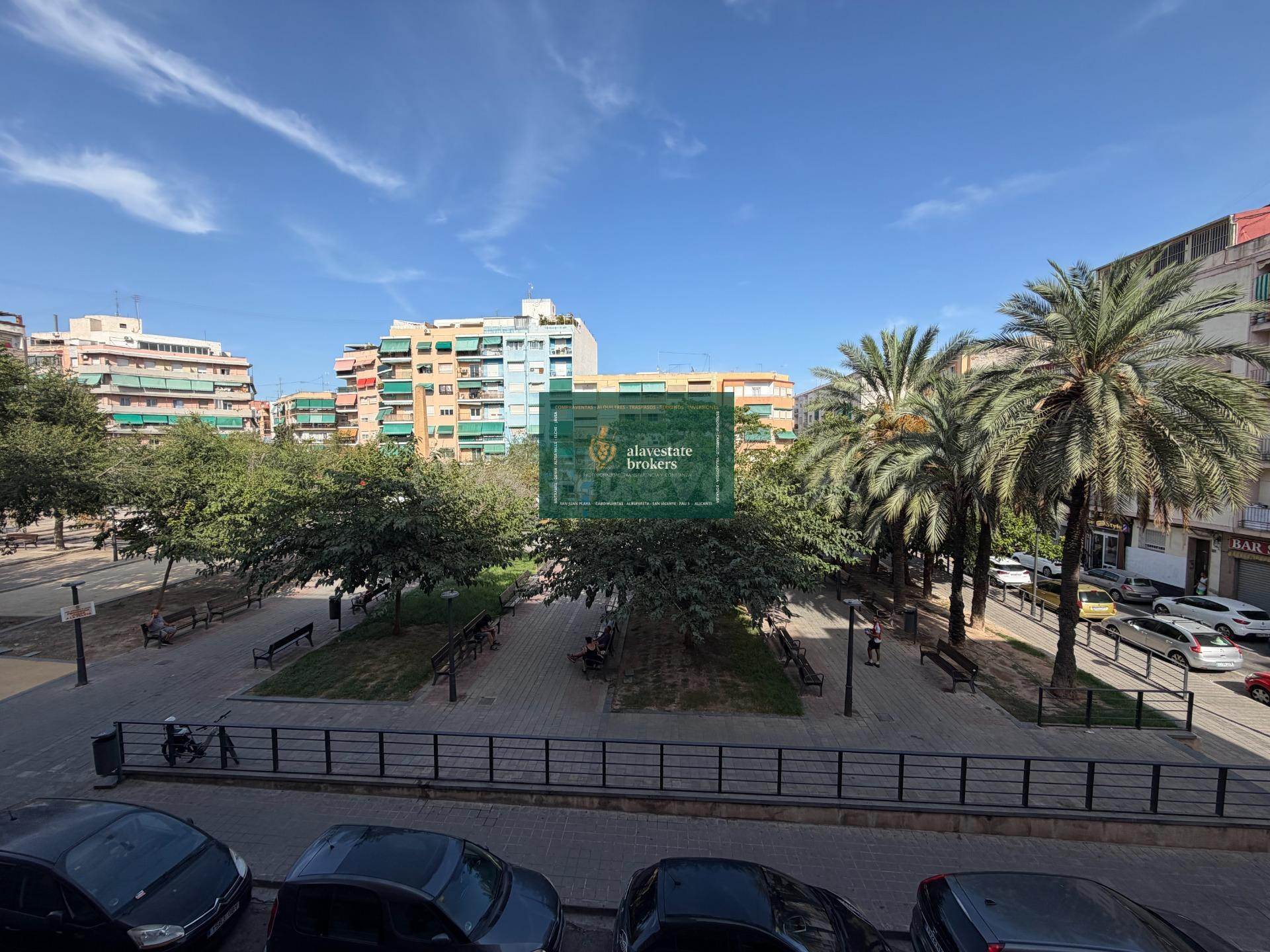 PISO CAROLINAS ALTAS