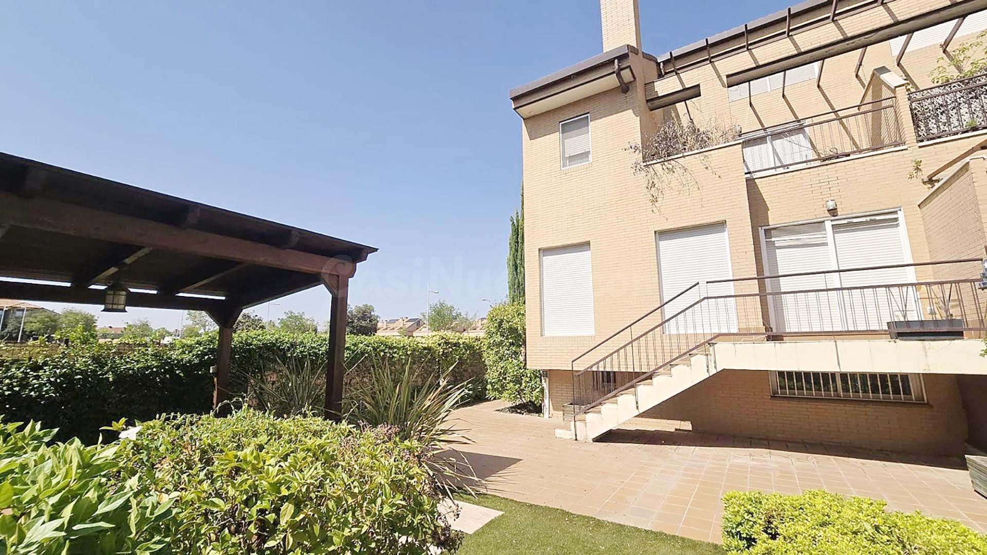 ¡EN ALQUILER PARA ESTUDIANTES! habitaciones EN CHALET CON RE - foto 3