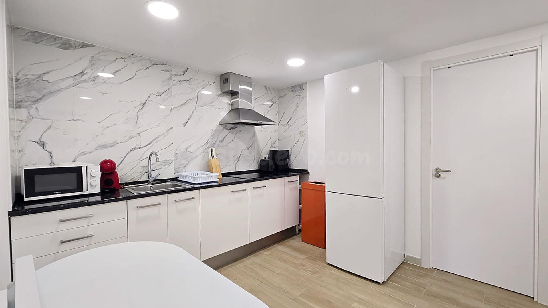 EN ALQUILER PARA ESTUDIANTES, ÚLTIMA HABITACIÓN CON GASTOS INCLUIDOS EN VILLANUEVA DE LA CAÑADA