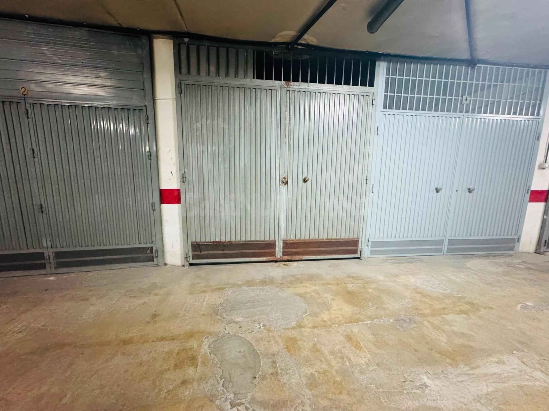 Garaje 15m² en venta - Camino bajo de huetor - foto 2