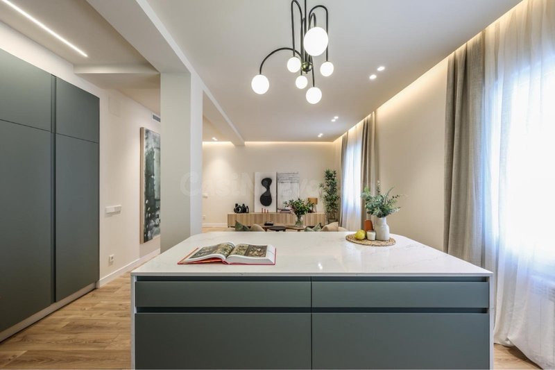 Reformas interiores profesionales en [Tu Ciudad] - foto 4