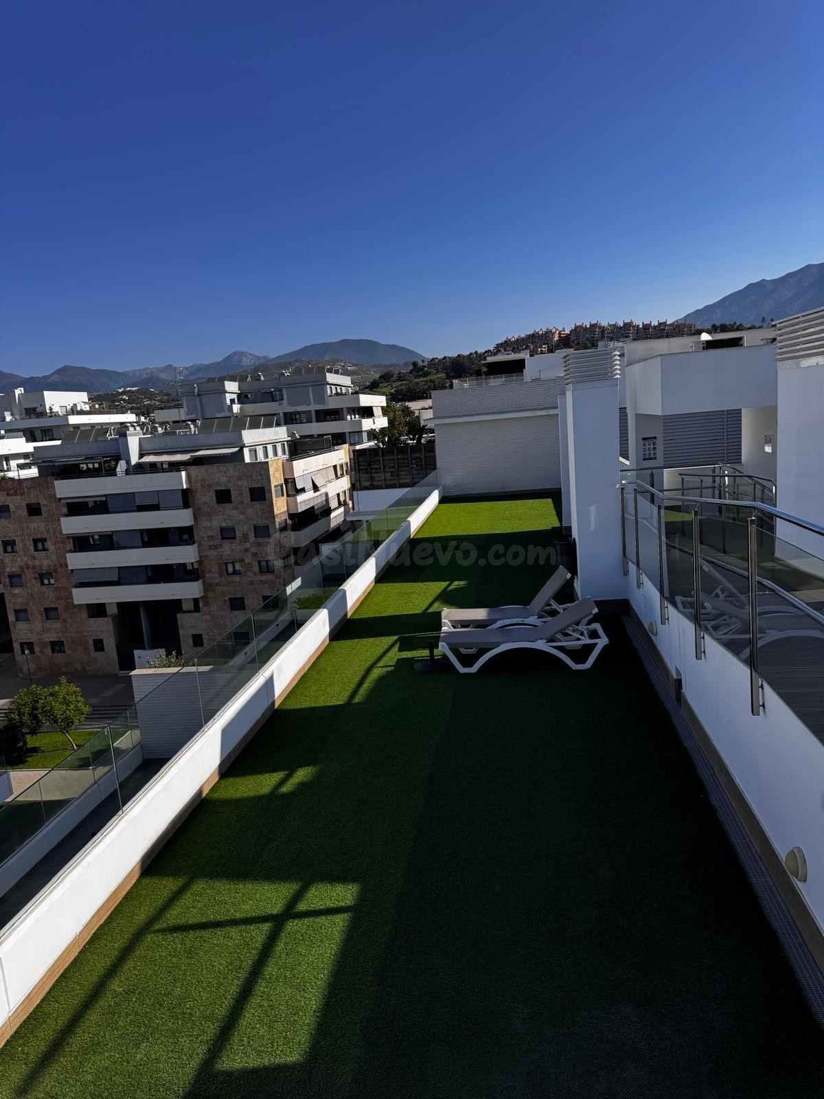 SEMINUEVO APARTAMENTO EN LA URBANIZACIÓN GUADAIZA - foto 2