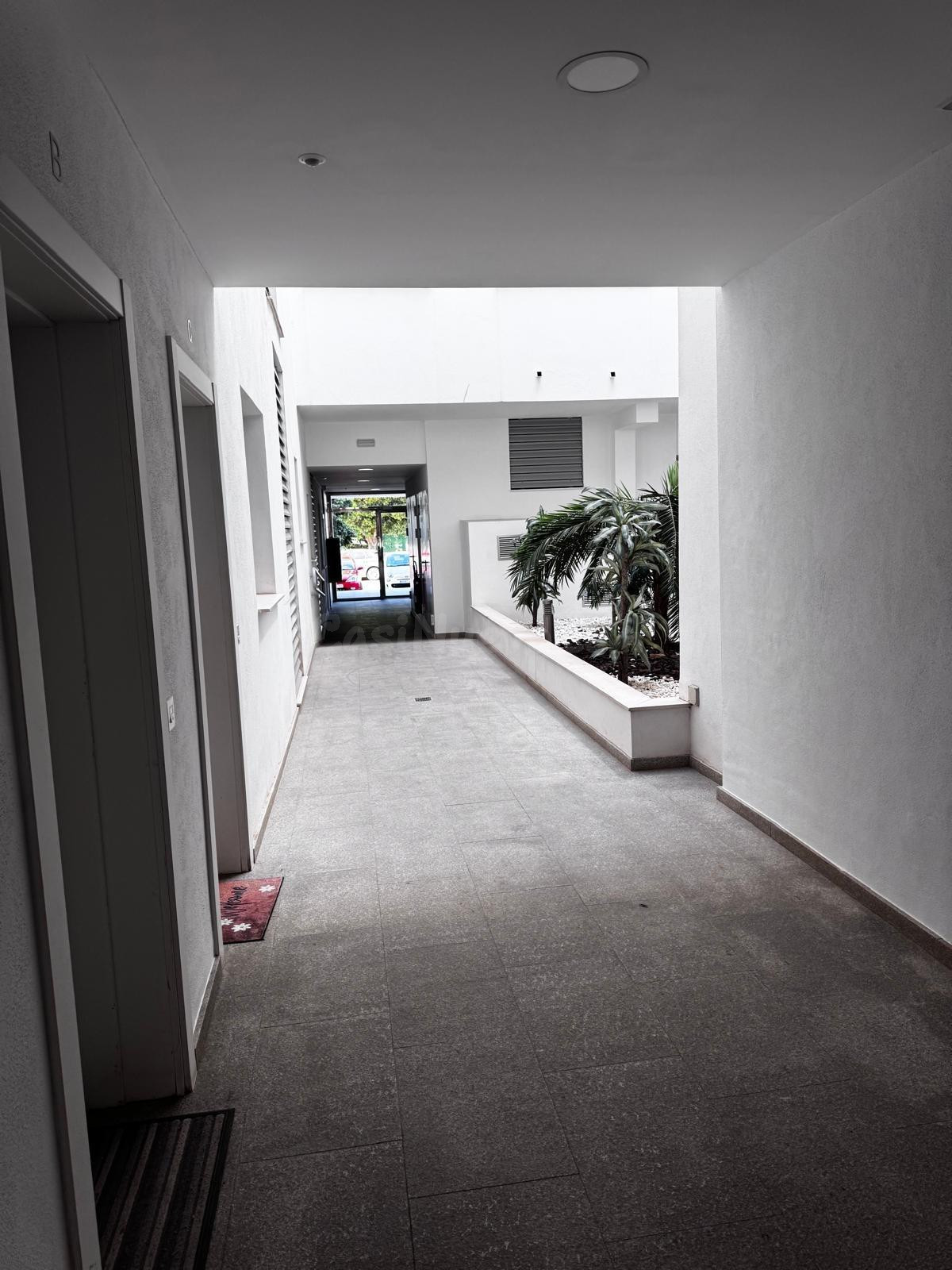 SEMINUEVO APARTAMENTO EN LA URBANIZACIÓN GUADAIZA - foto 5