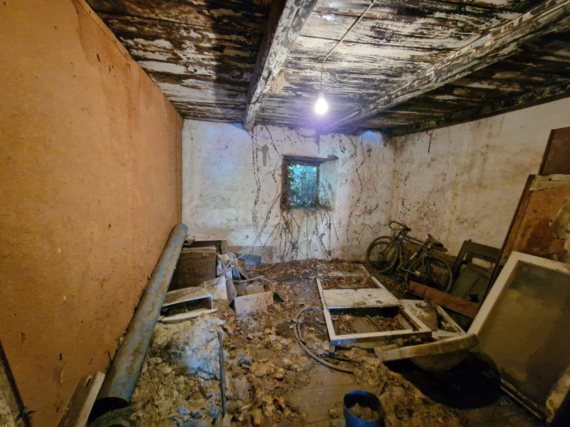 SE VENDE UNA PROPIEDAD CON HISTORIA, ESPACIO Y UN ENTORNO EX - foto 4