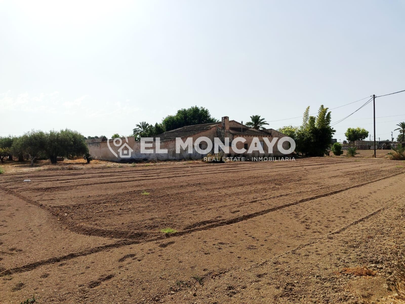 Fantástica casa rural con terreno muy cerca de la ciudad de  - foto 2