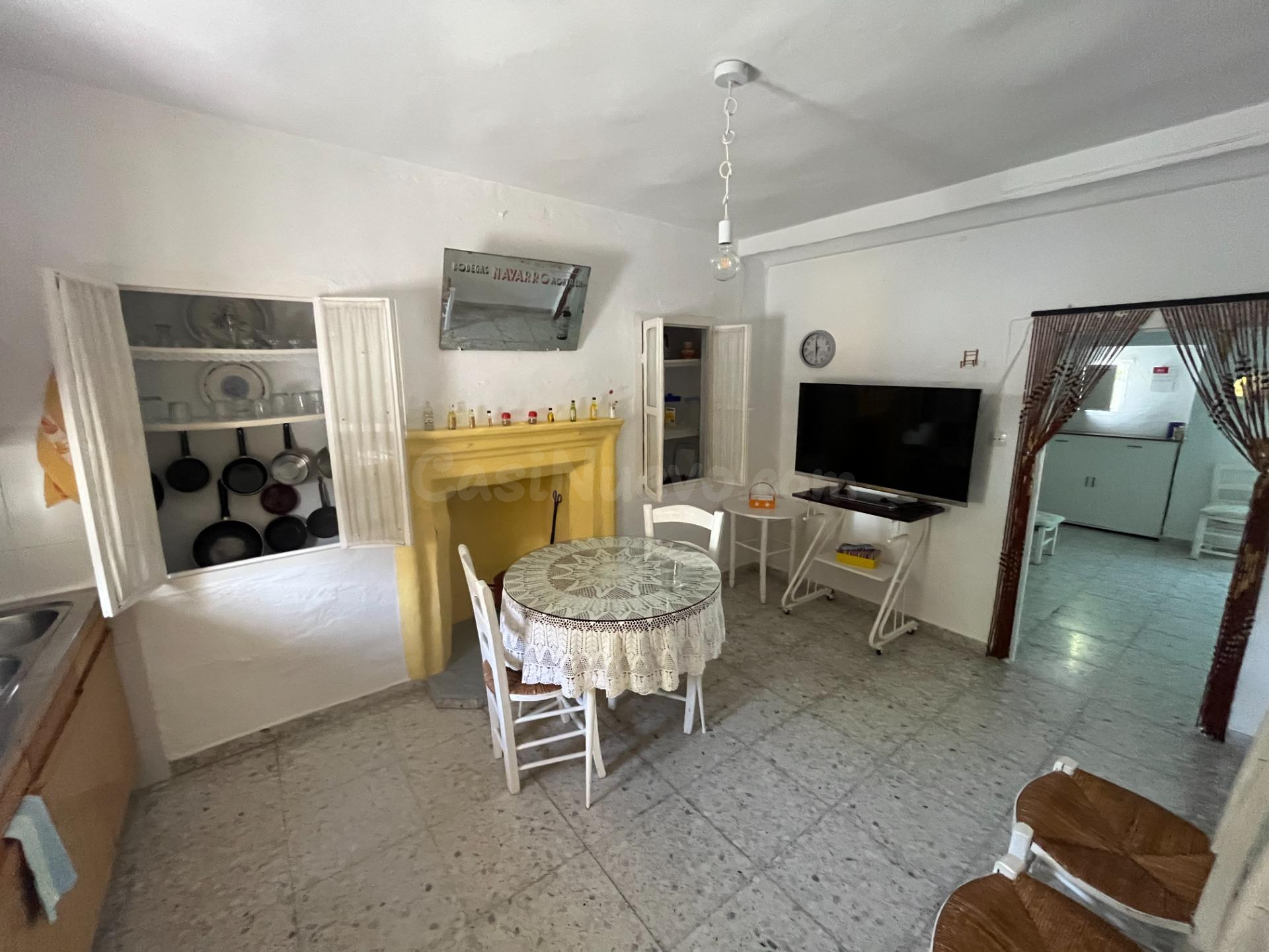 Beautiful country house with a big garden and patio in Fuent - foto 5