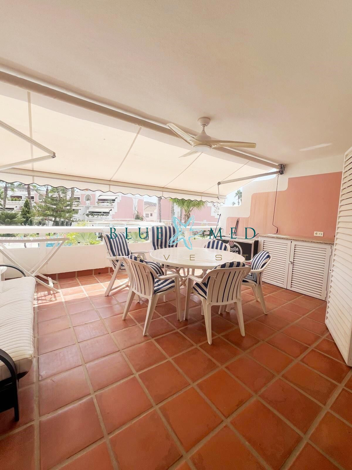 APARTAMENTO REFORMADO EN PRIMERA LÍNEA, RESIDENCIAL CON PISC - foto 3