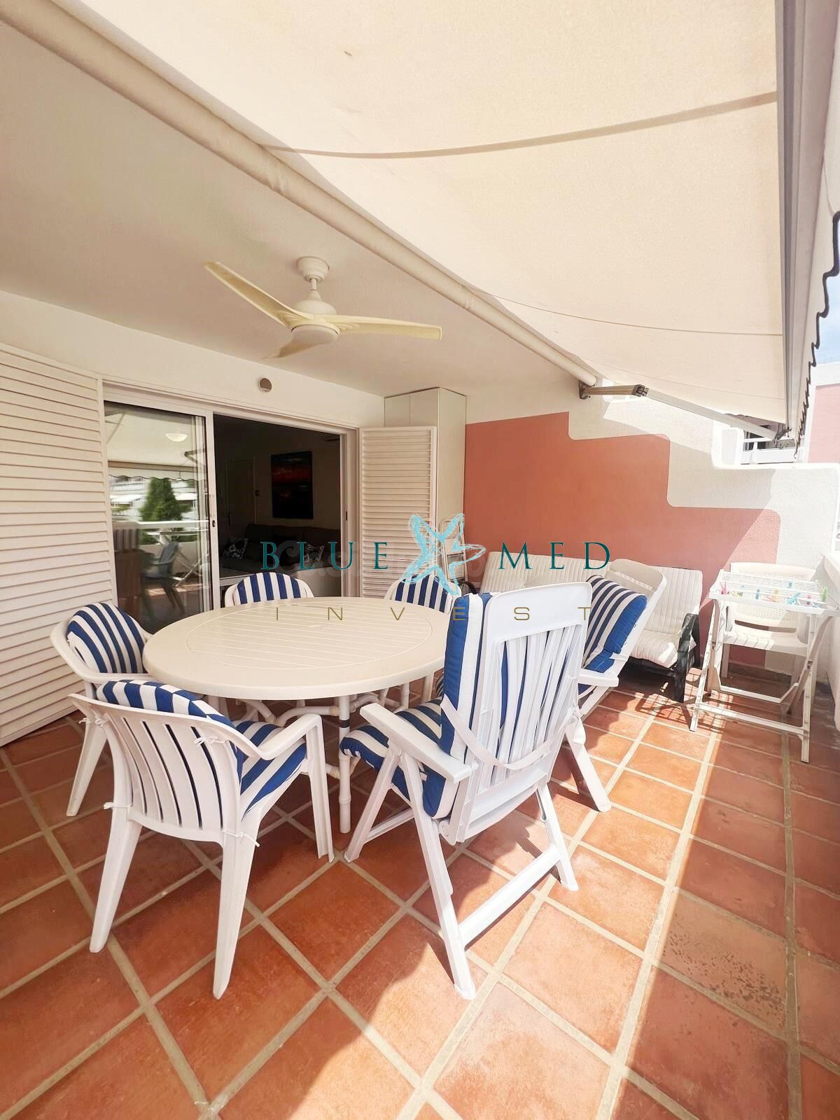 APARTAMENTO REFORMADO EN PRIMERA LÍNEA, RESIDENCIAL CON PISC - foto 4