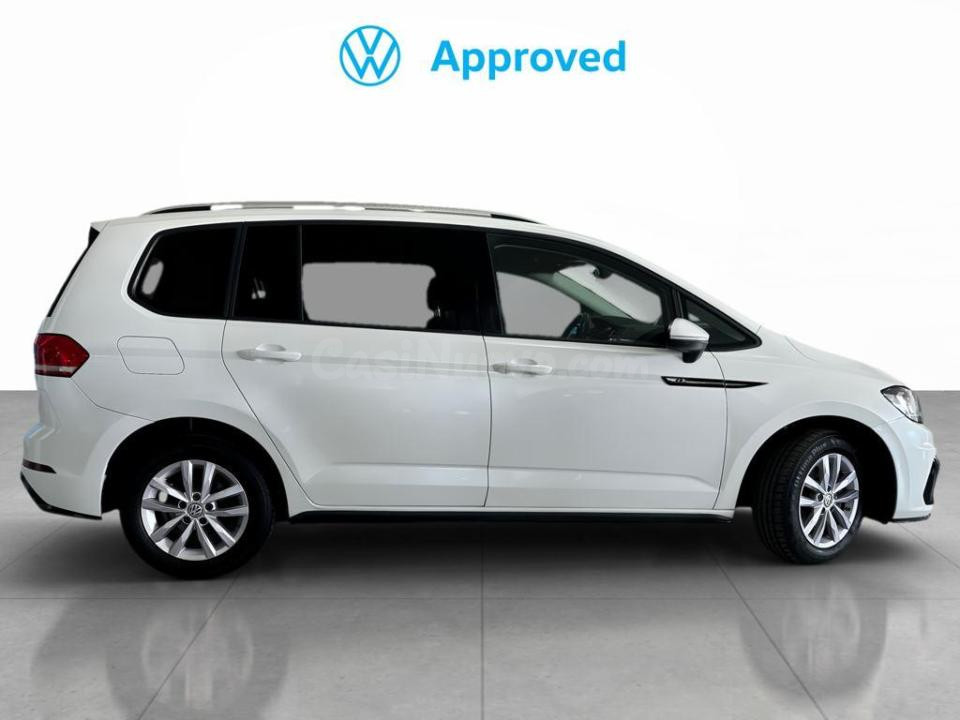 Volkswagen Touran - foto 3