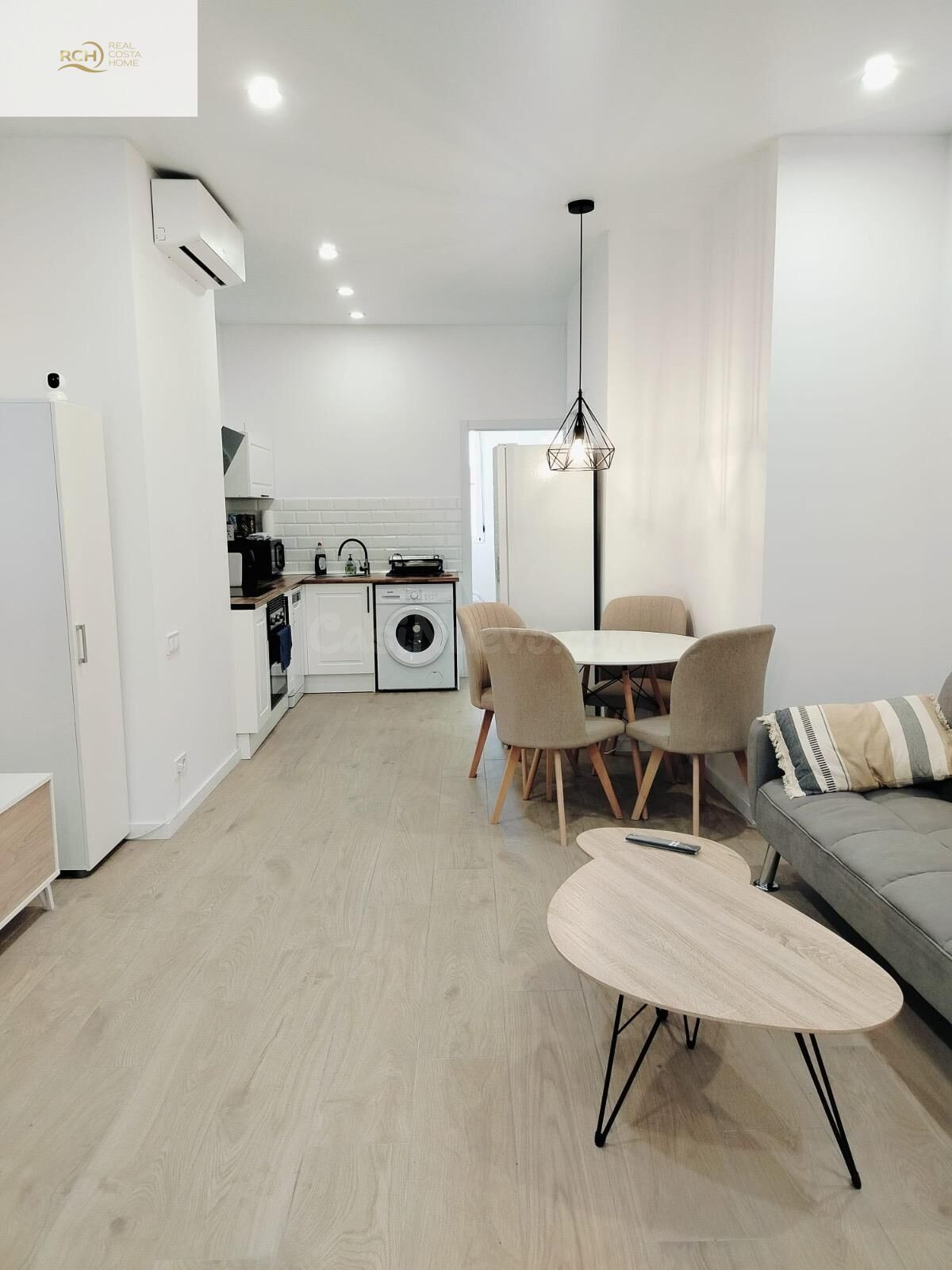 SE VENDE APARTAMENTOS PARA INVERSION - foto 2