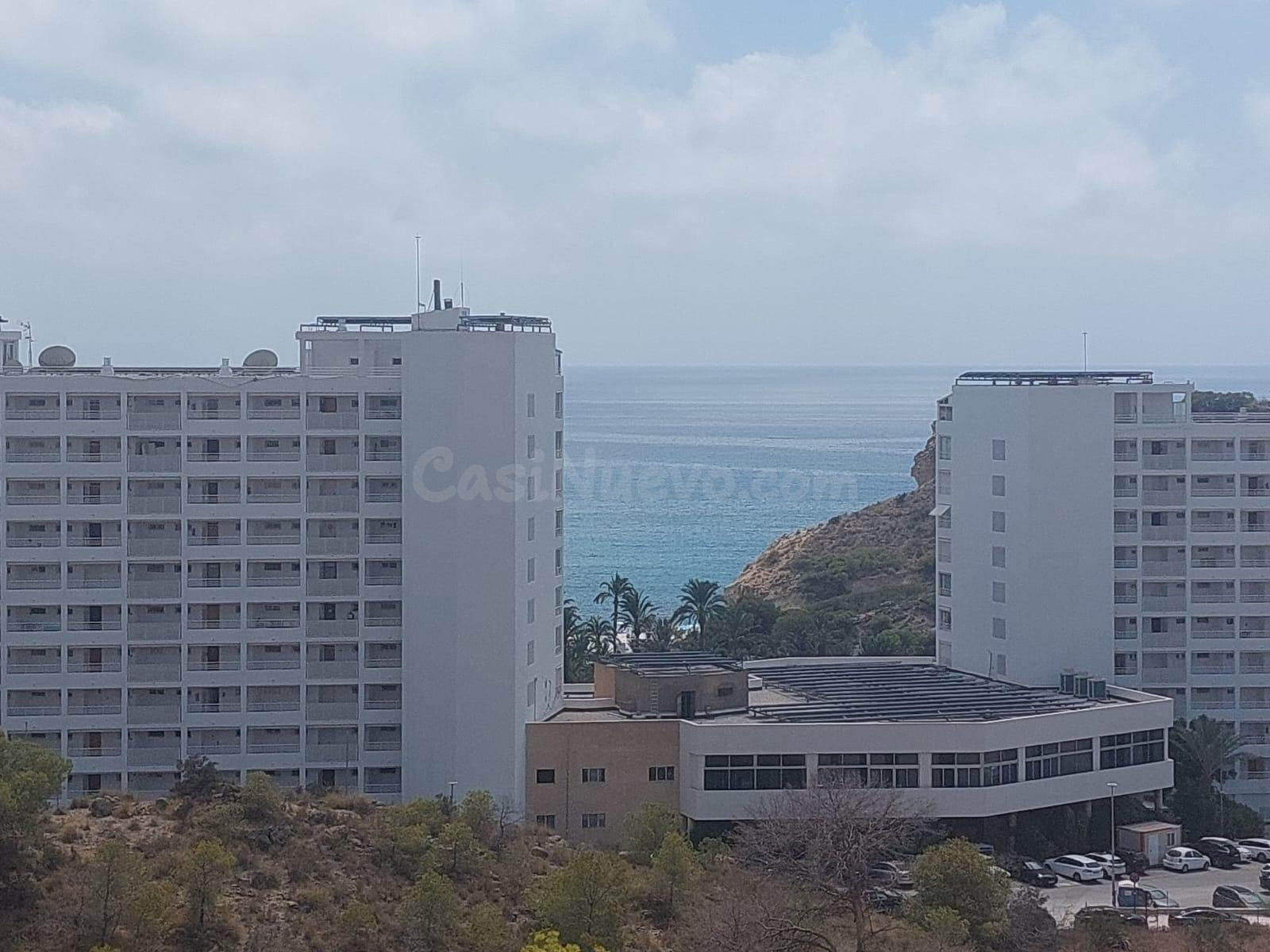 HERMOSO PISO EN SEGUNDA LINEA VISTAS AL MAR TERRAZA GRANDE - foto 2