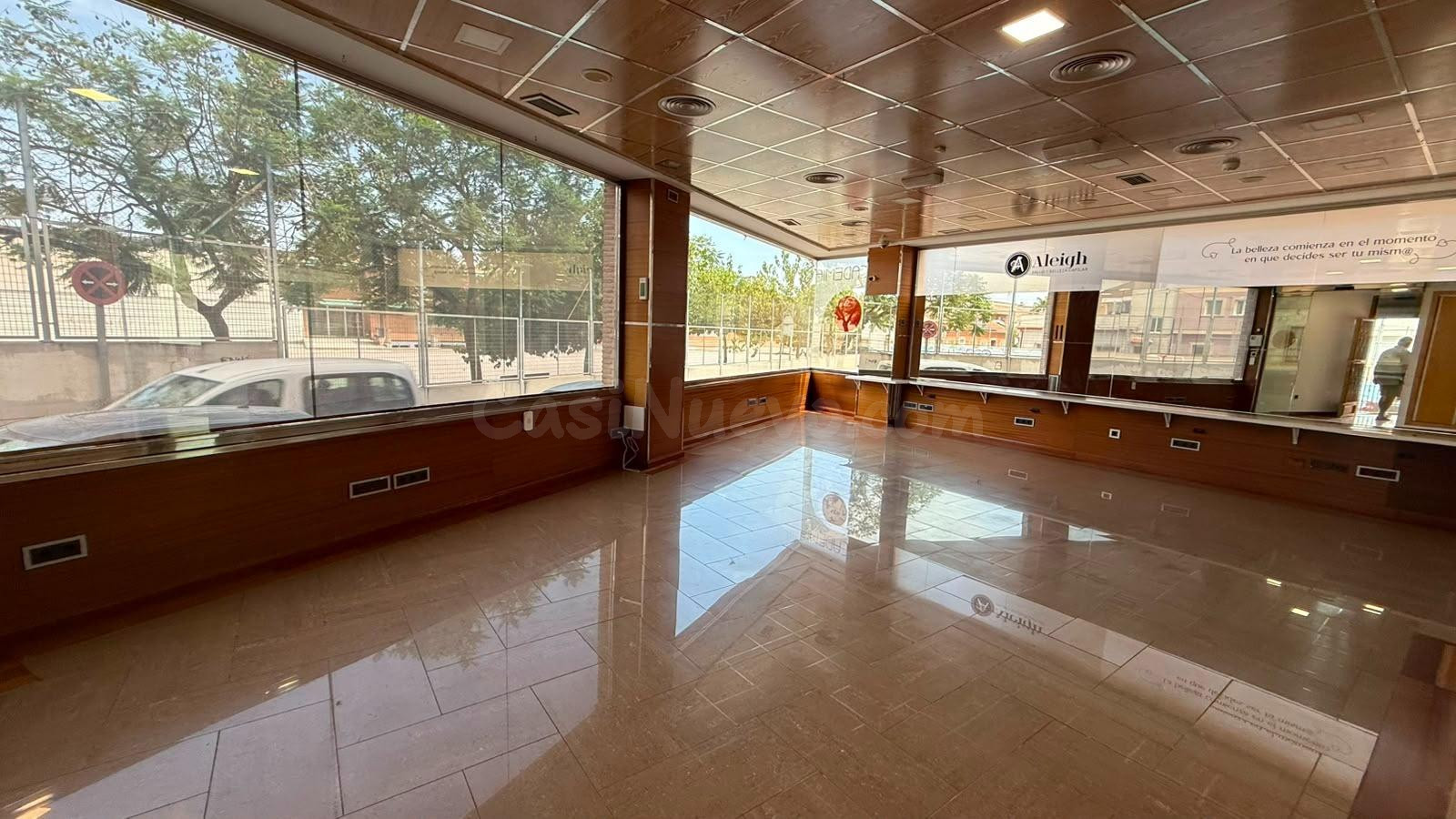 Amplio Local Comercial en La Alberca, Murcia - Oportunidad Ú - foto 2