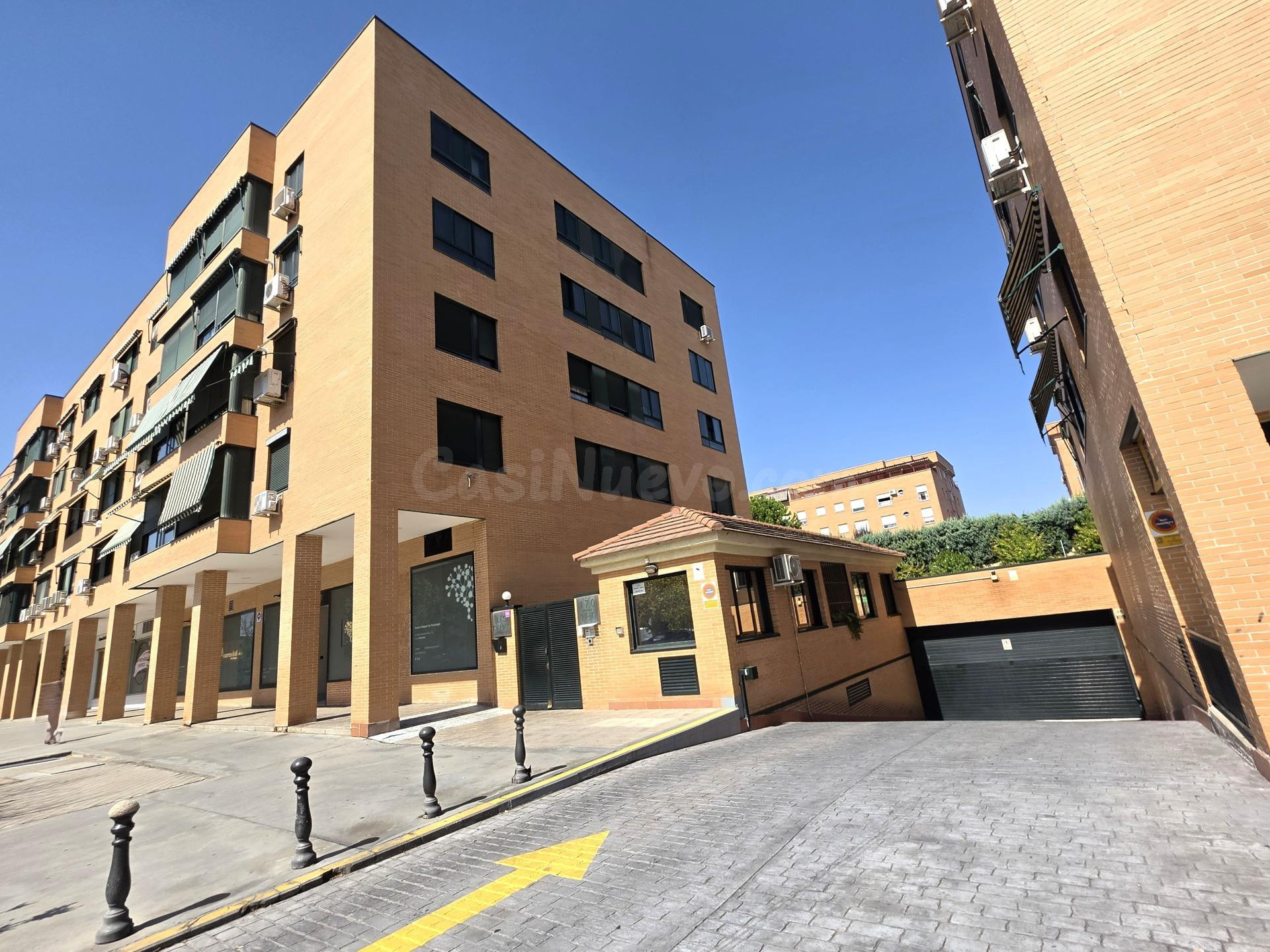 PLAZA DE GARAJE EN EL RESTÓN