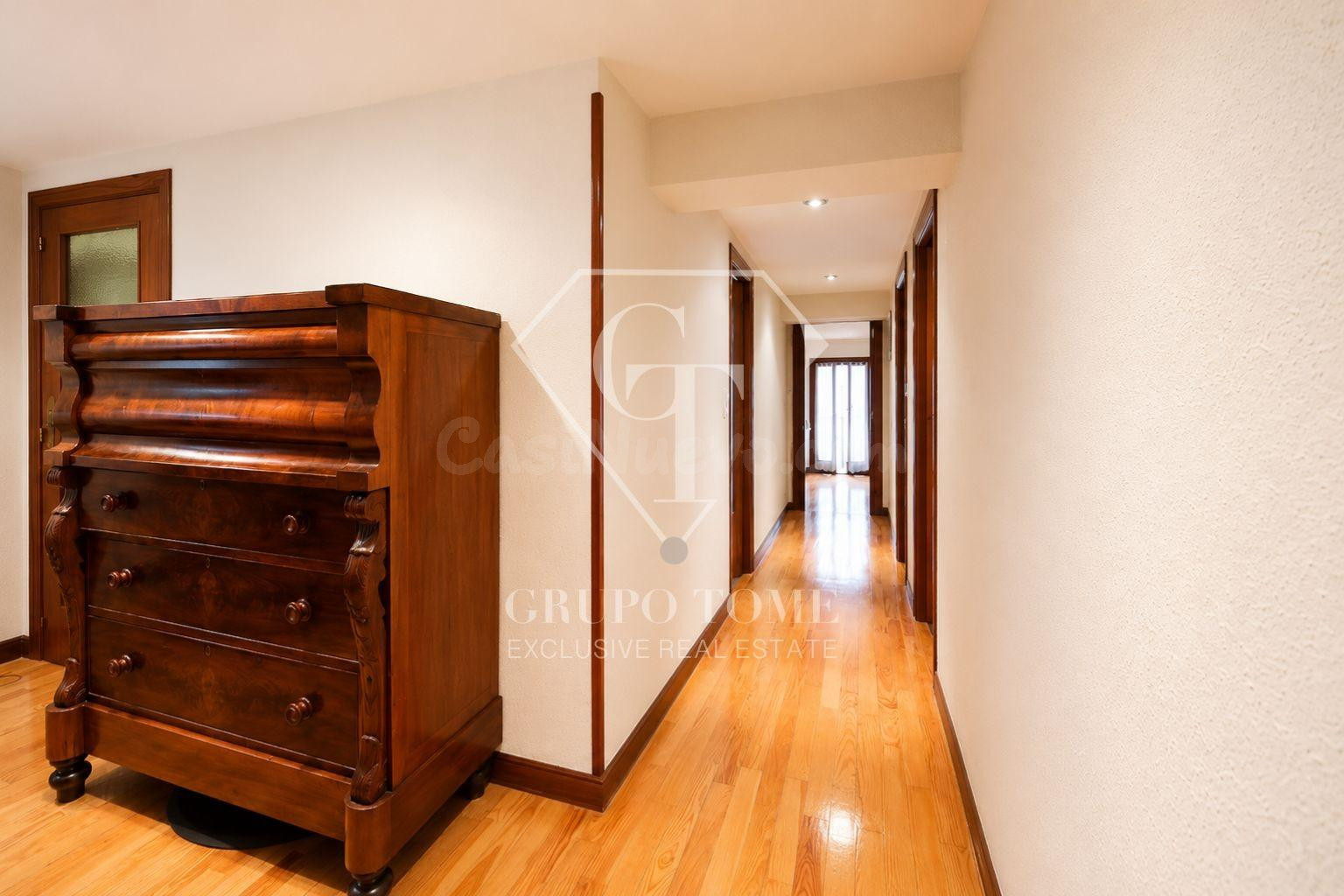 Vivienda acogedora con balcón y vistas despejadas - foto 3