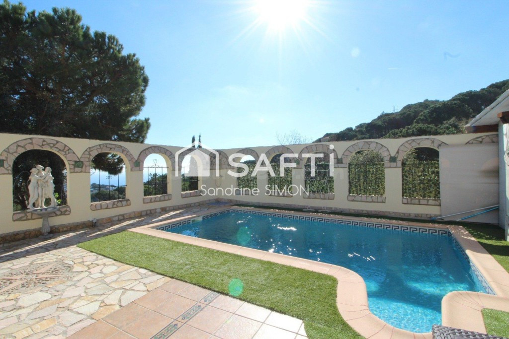 ACOGEDORA Y ESTUPENDA VILLA CON LICENCIA TURISTICA - foto 2