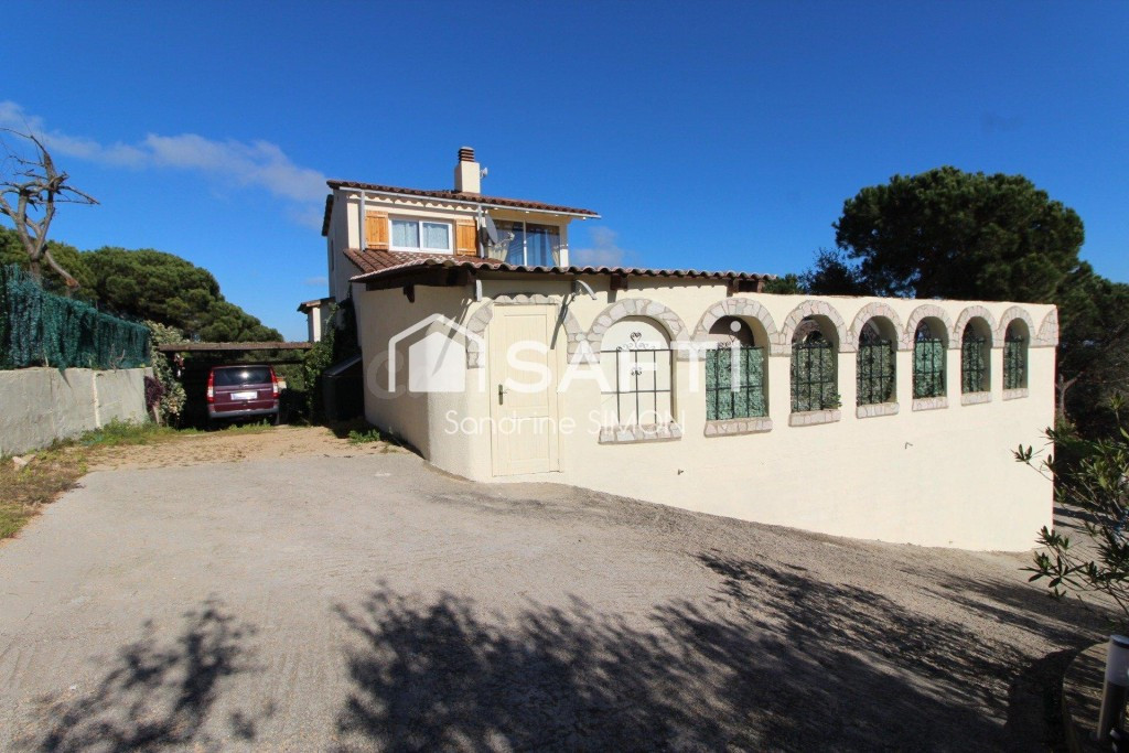 ACOGEDORA Y ESTUPENDA VILLA CON LICENCIA TURISTICA - foto 4