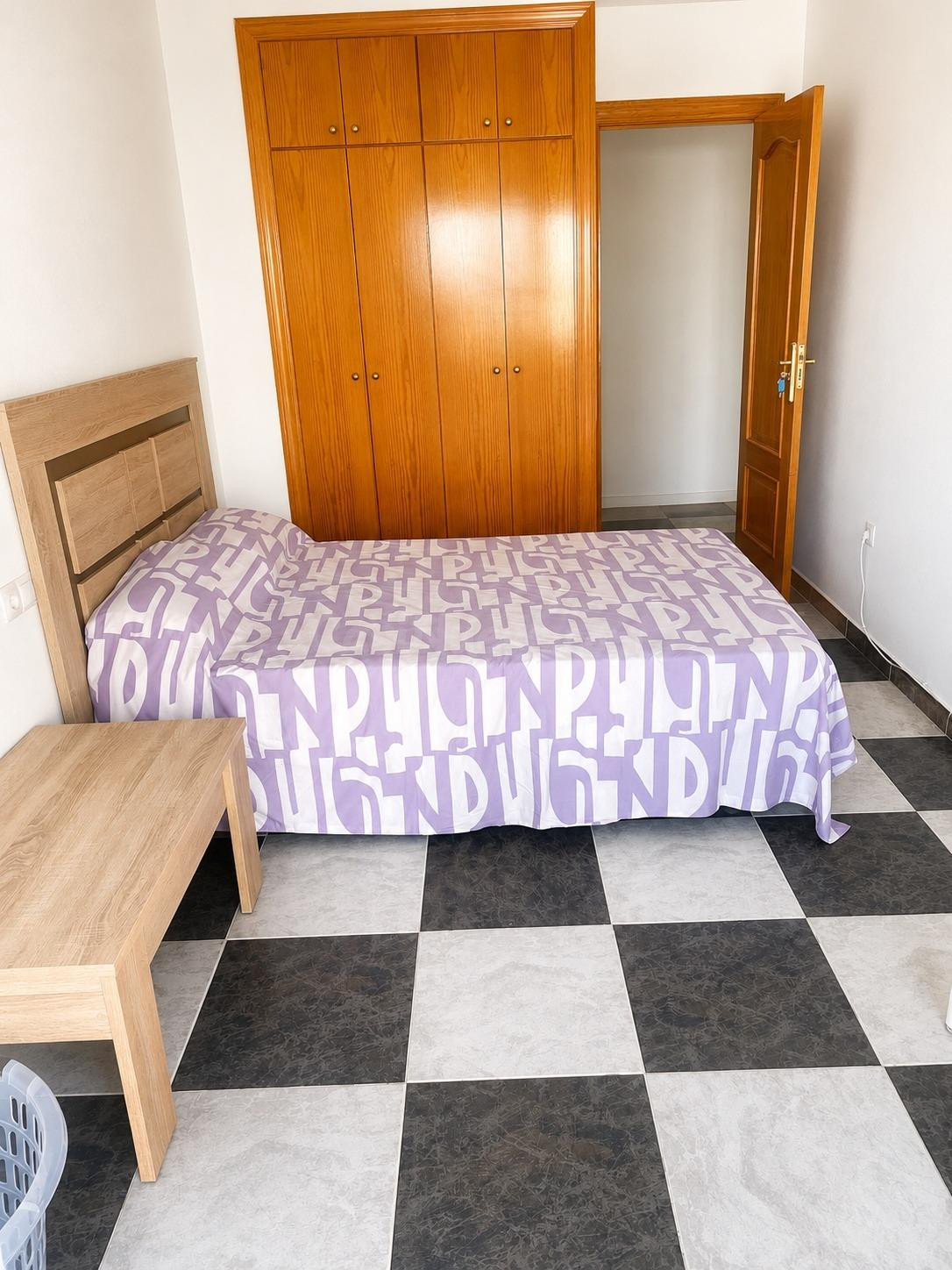 HAB. EN PISO PARA COMPARTIR ESTUDIANTES GUADALUPE