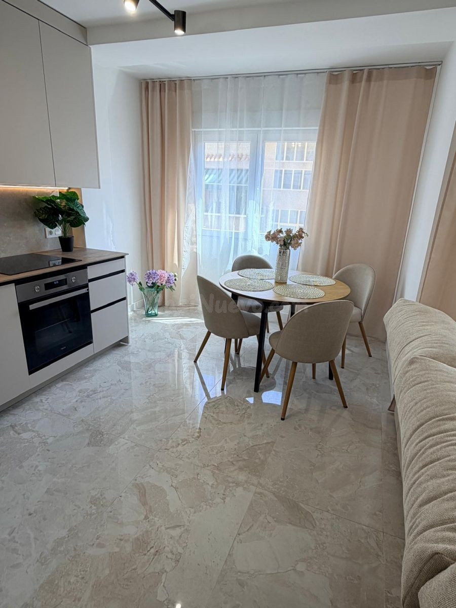 Apartamento 3 habitaciones 92m² en venta - Estacion de autob - foto 2