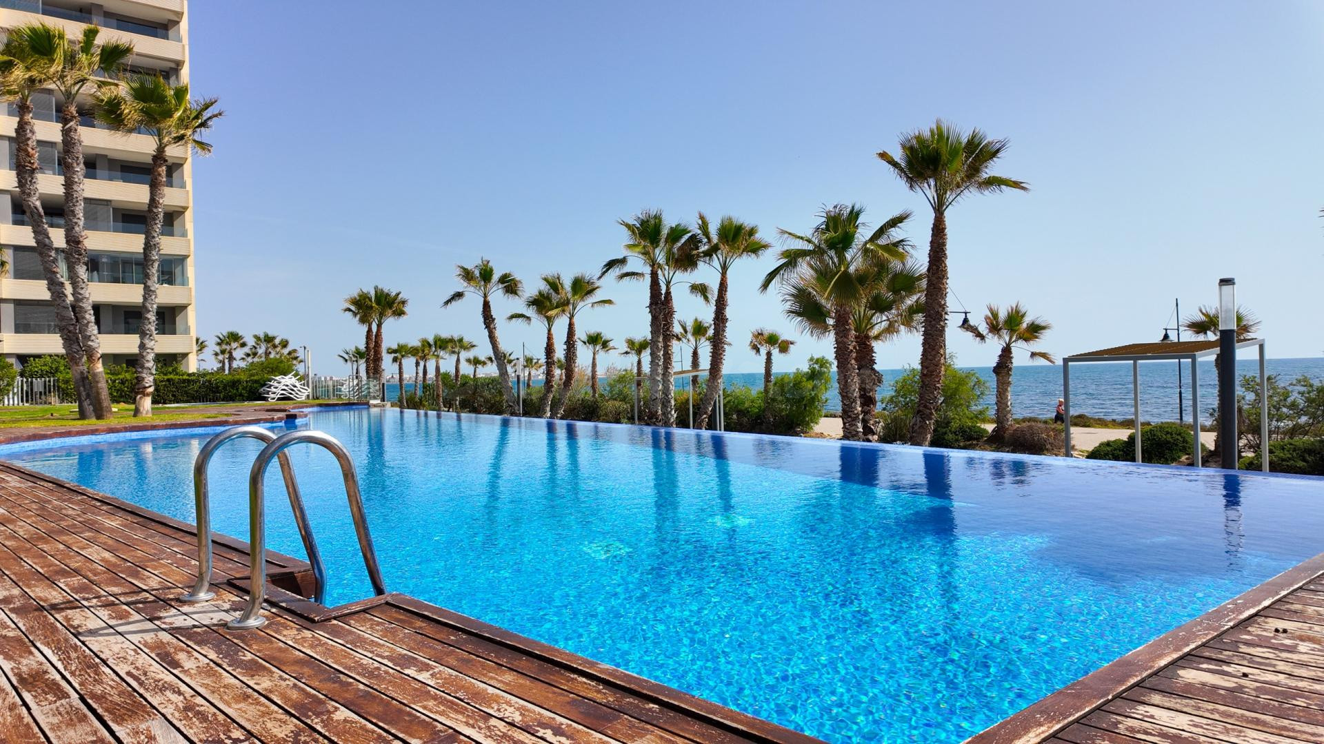 Apartamento 2 habitaciones 120m² en venta - Punta Prima - foto 3
