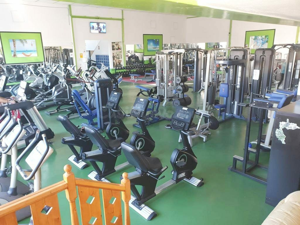 Local comercial 2 habitaciones 905m² en venta - Comunidad va - foto 2