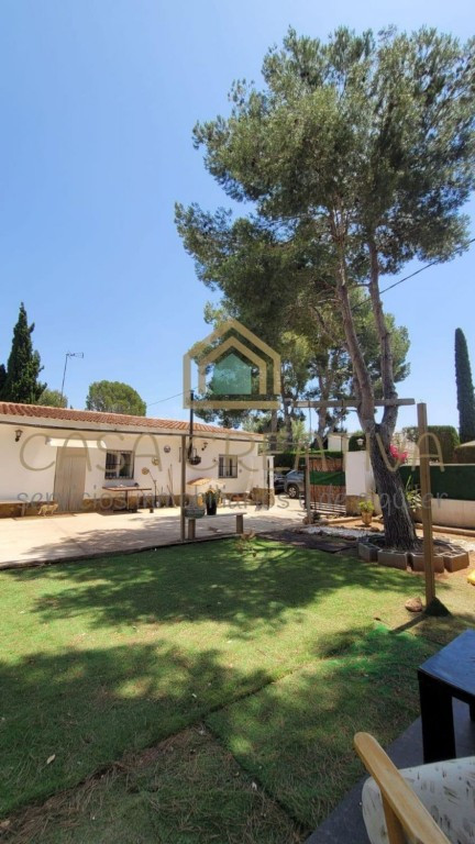 CHALET EN ALQUILER TEMPORAL EN BÉTERA – PARCELA DE 850 m2 –  - foto 4