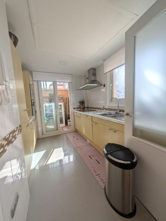 Adosada en Venta en Linea De La Concepcion, La Cádiz - foto 4