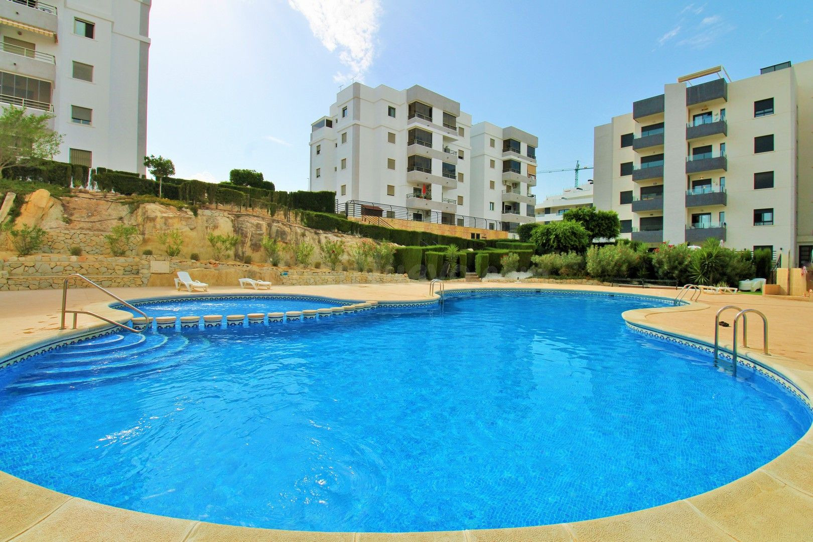 Apartamento 2 habitaciones 64m² en venta - Pueblo 9
