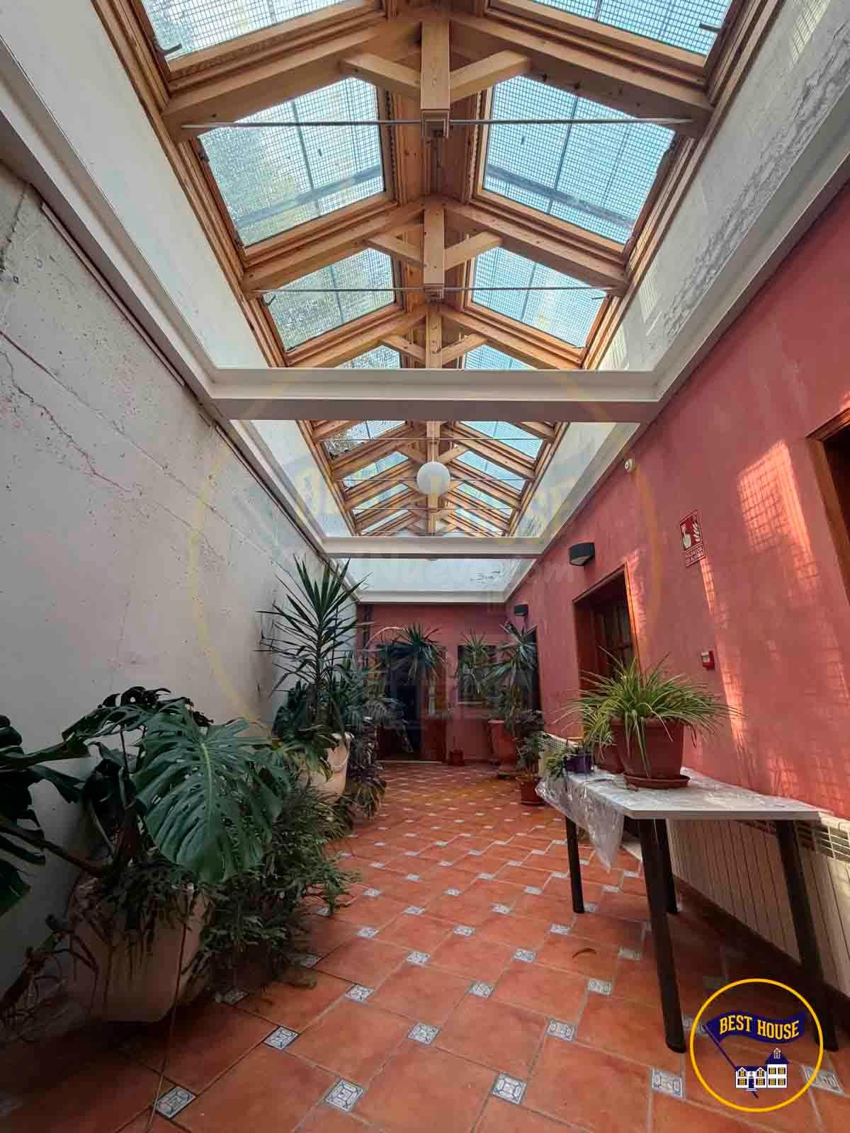 EDIFICIO SINGULAR EN VENTA EN EL CASCO ANTIGUO DE CUENCA - foto 4