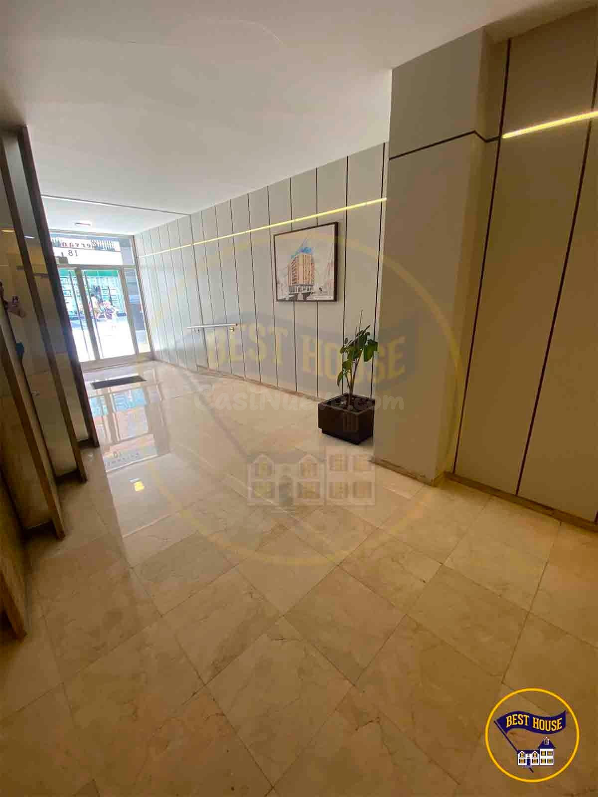 PISO EN VENTA EN PLENO CENTRO DE CUENCA - foto 2